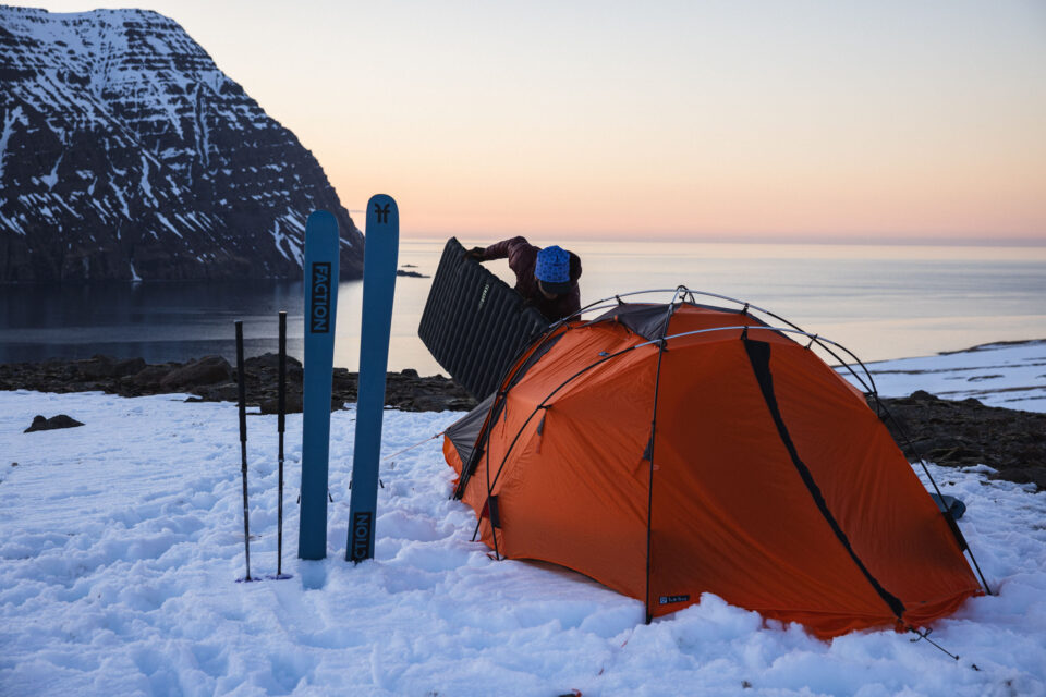 A Hundred Words for Wind Film Cycling to Ski Iceland