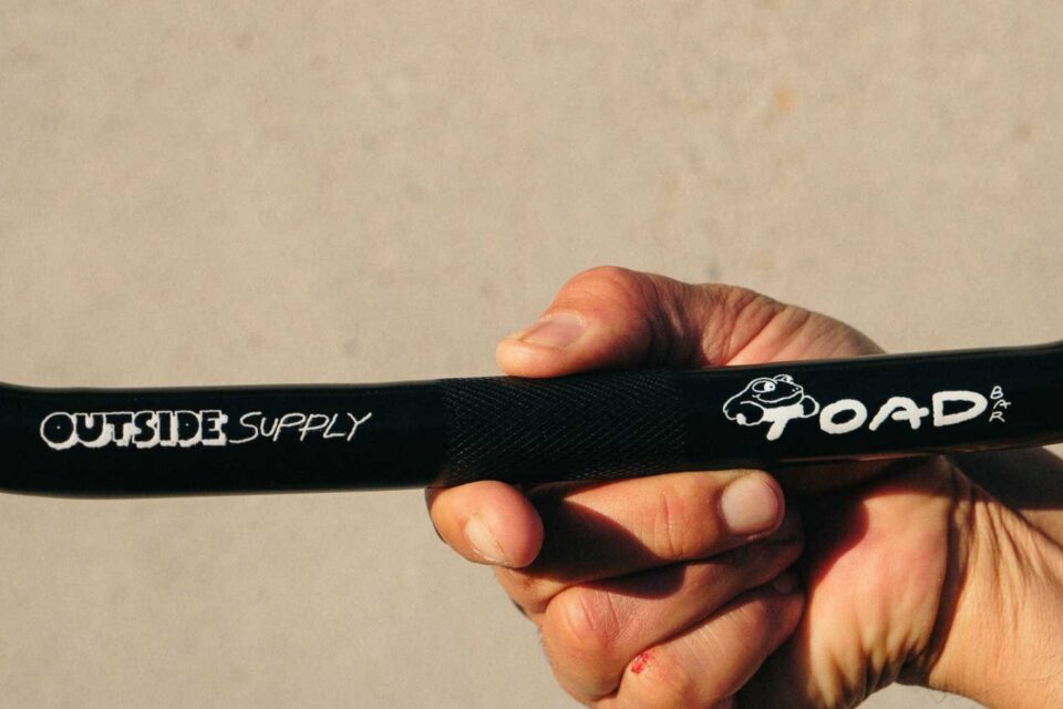 Outside Supply Toad Bar