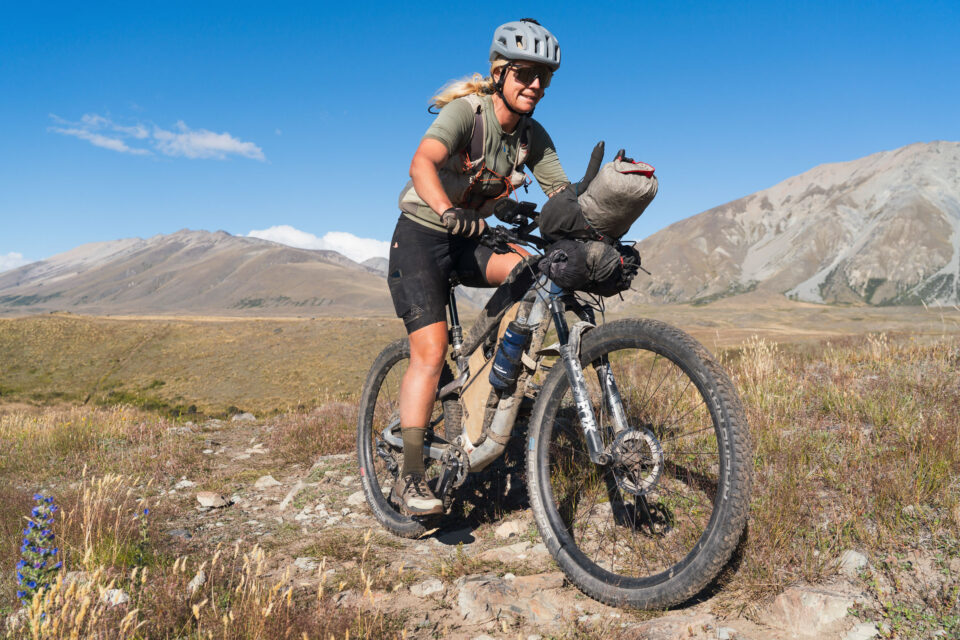 Eva Dethlefsen is First Woman to Finish Tour Te Waipounamu 2026