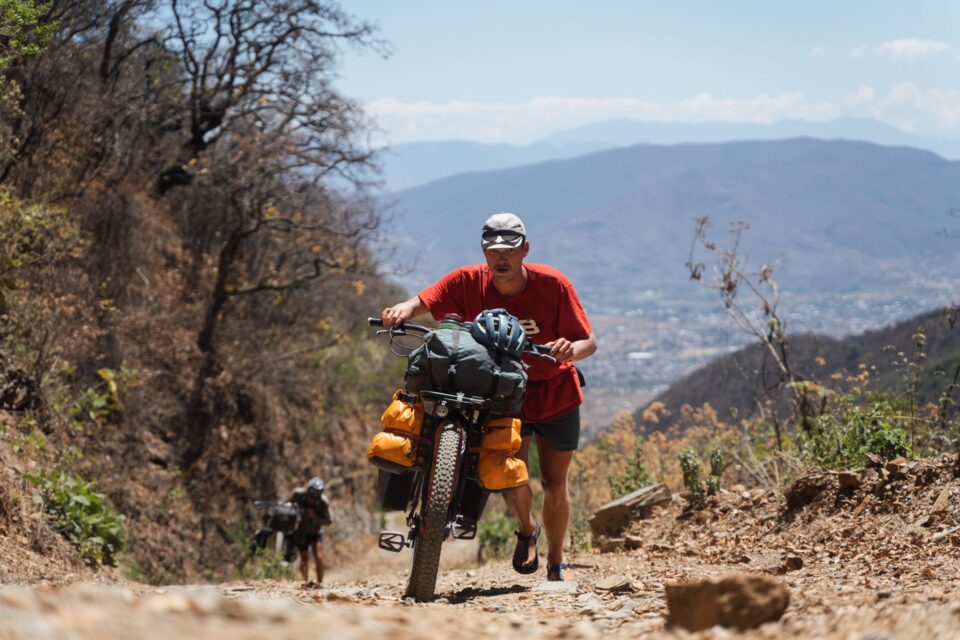 shakedown ride la reina overnighter