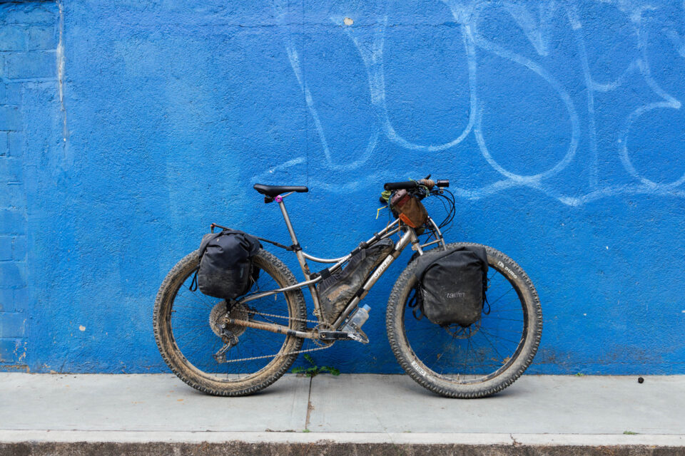 shakedown ride la reina overnighter