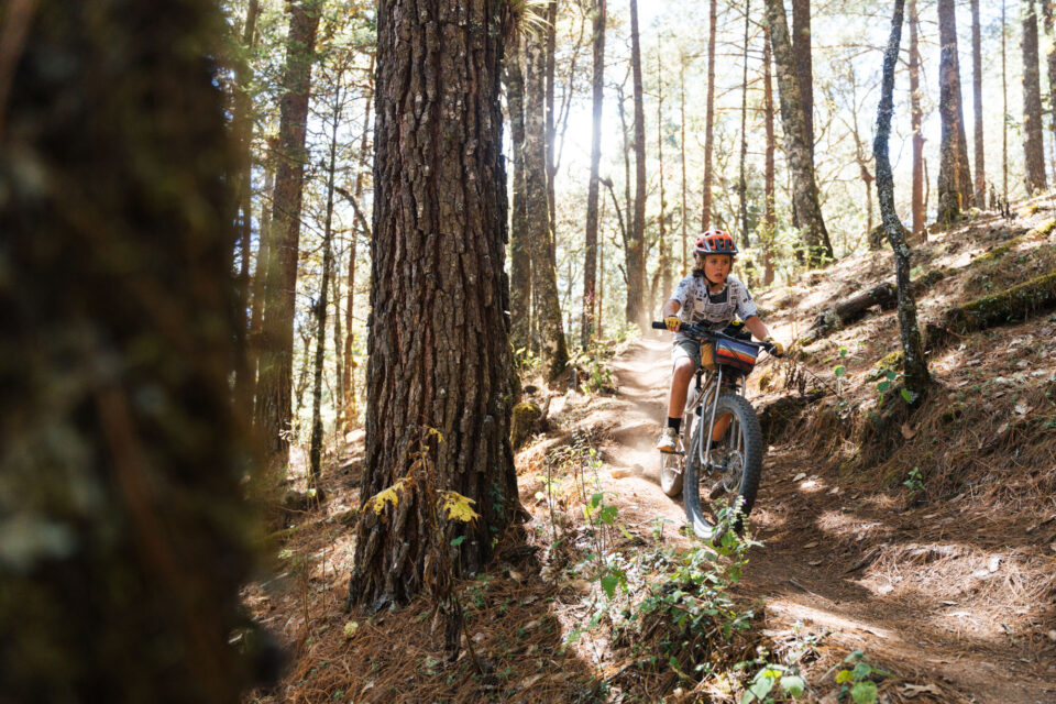 shakedown ride la reina overnighter