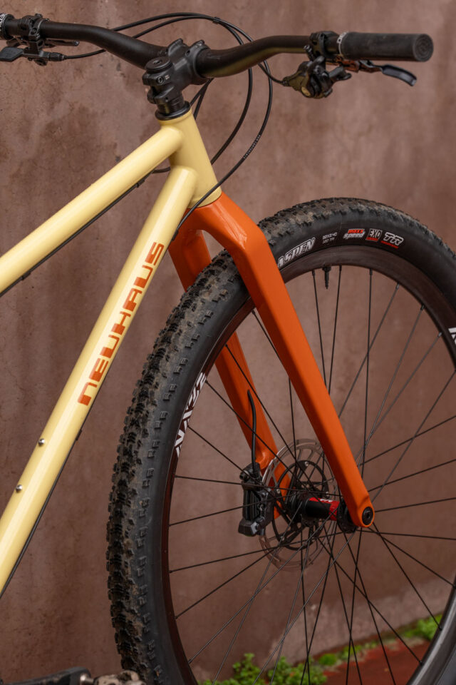 Neuhaus Nova32 32-Inch