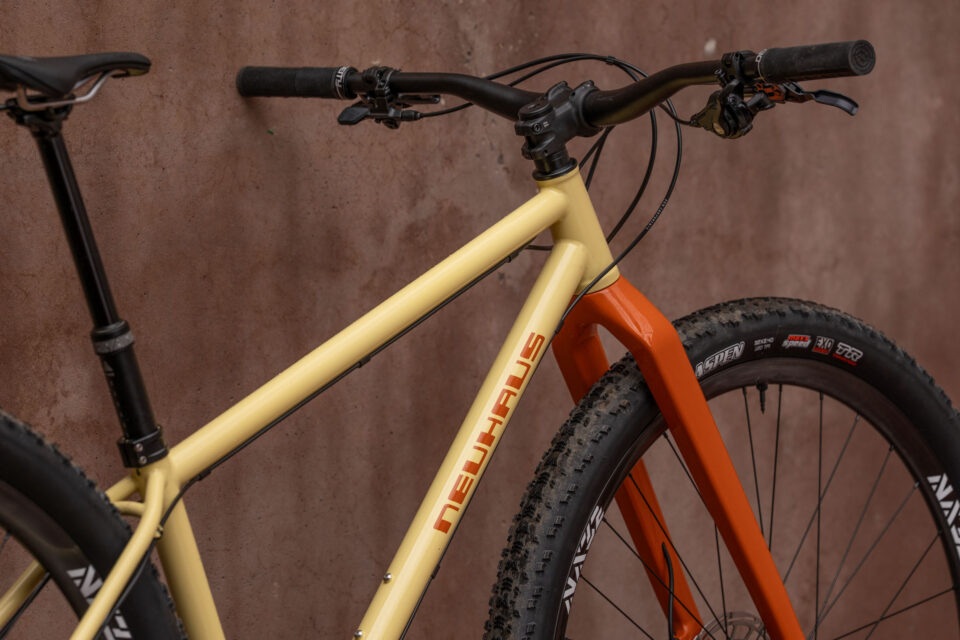 Neuhaus Nova32 32-Inch