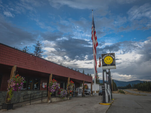 The Southern Cabinets Halfway to Happy