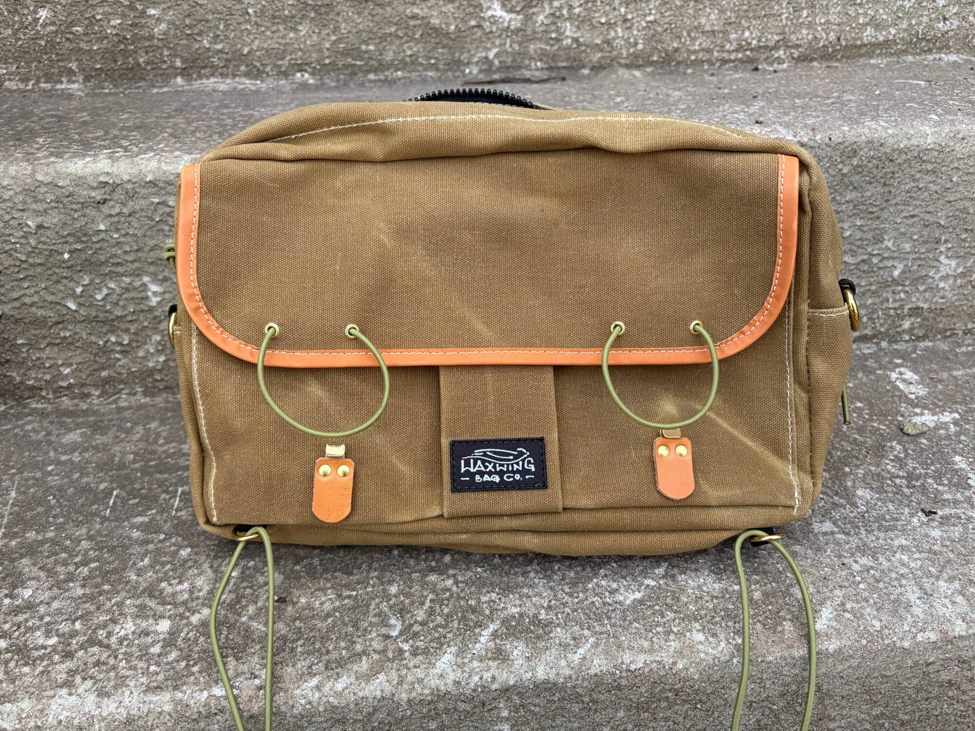 Waxwing Rover Bag - like Rivendell Hobo bag - BIKEPACKING.com