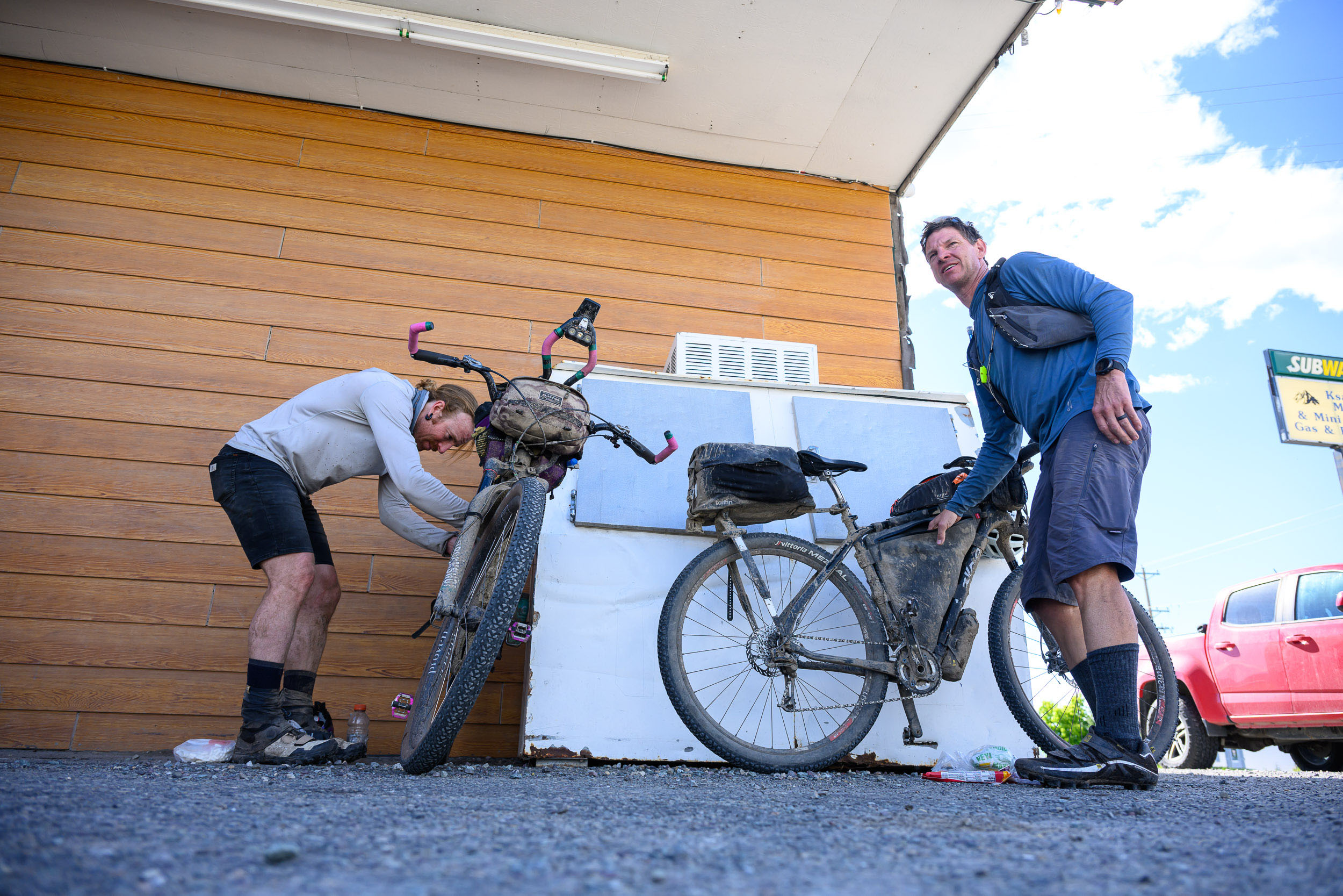 2026 Tour Divide Day 3: Sleep Deprivation and Grizzly Visions