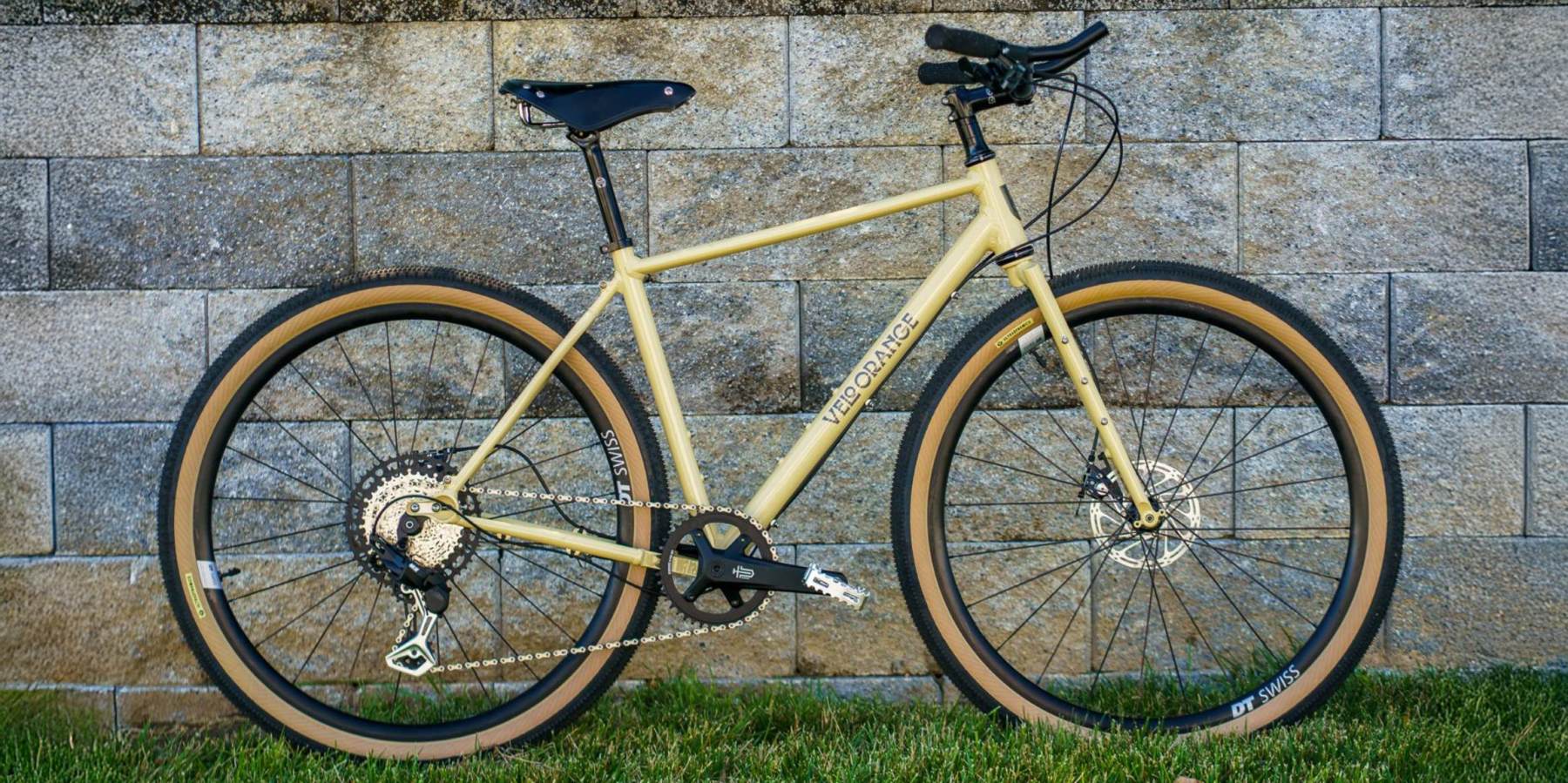 The 2026 Velo Orange Frames Get Fresh Paint and Updates