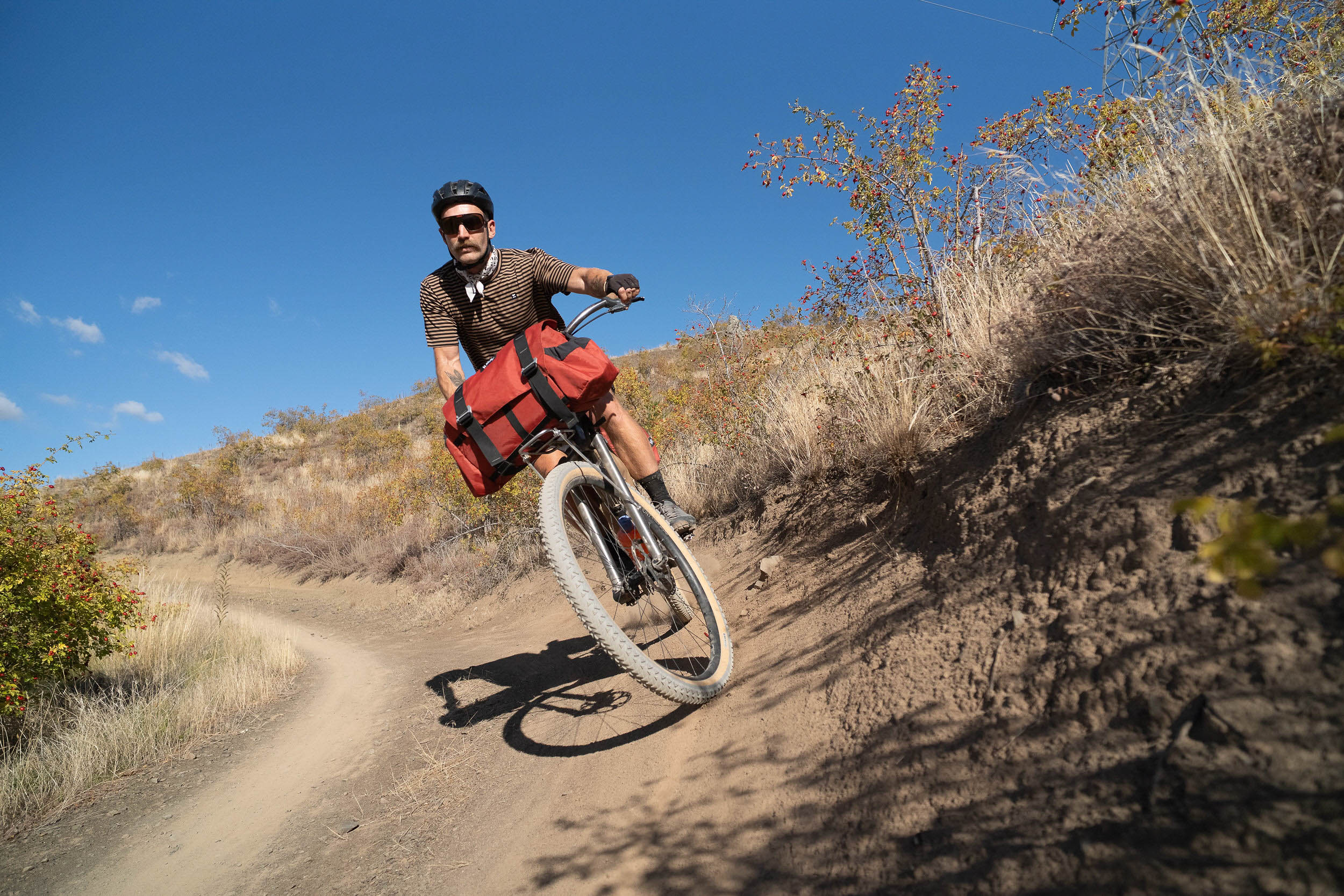 Magic Components Mothbar Review - BIKEPACKING.com