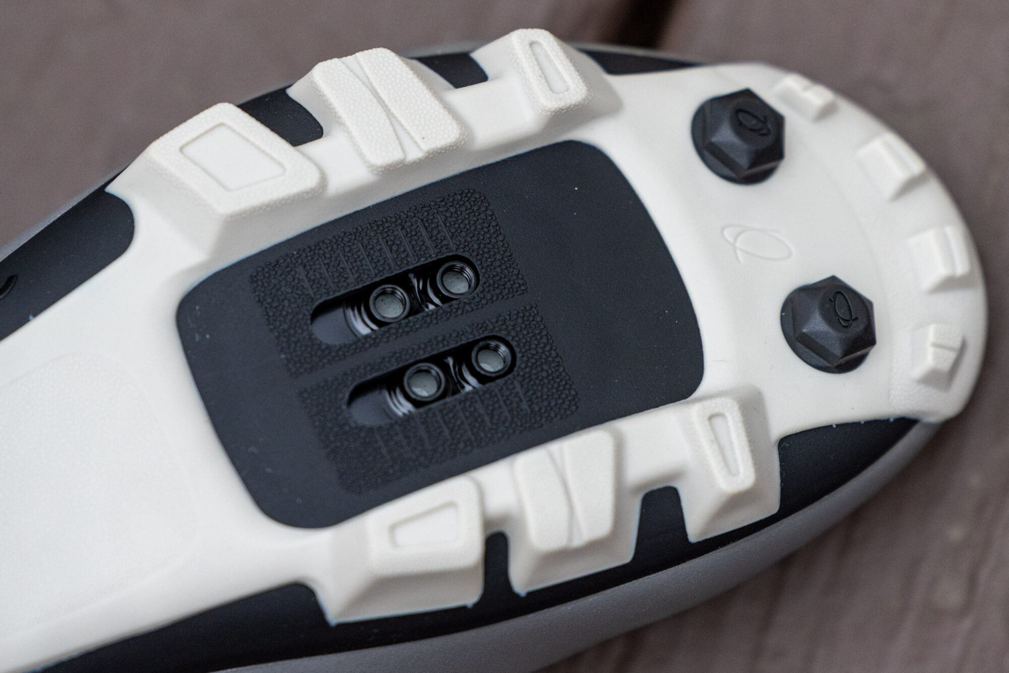 Gravel Shoe Roundup, QUOC Gran Tourer XC gravel shoe