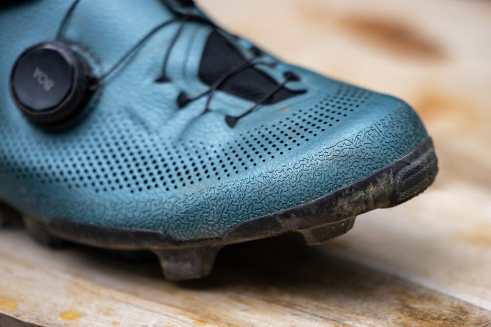 Best Gravel Bike Shoes of 2026, Shimano S-PHYRE SH-RX910