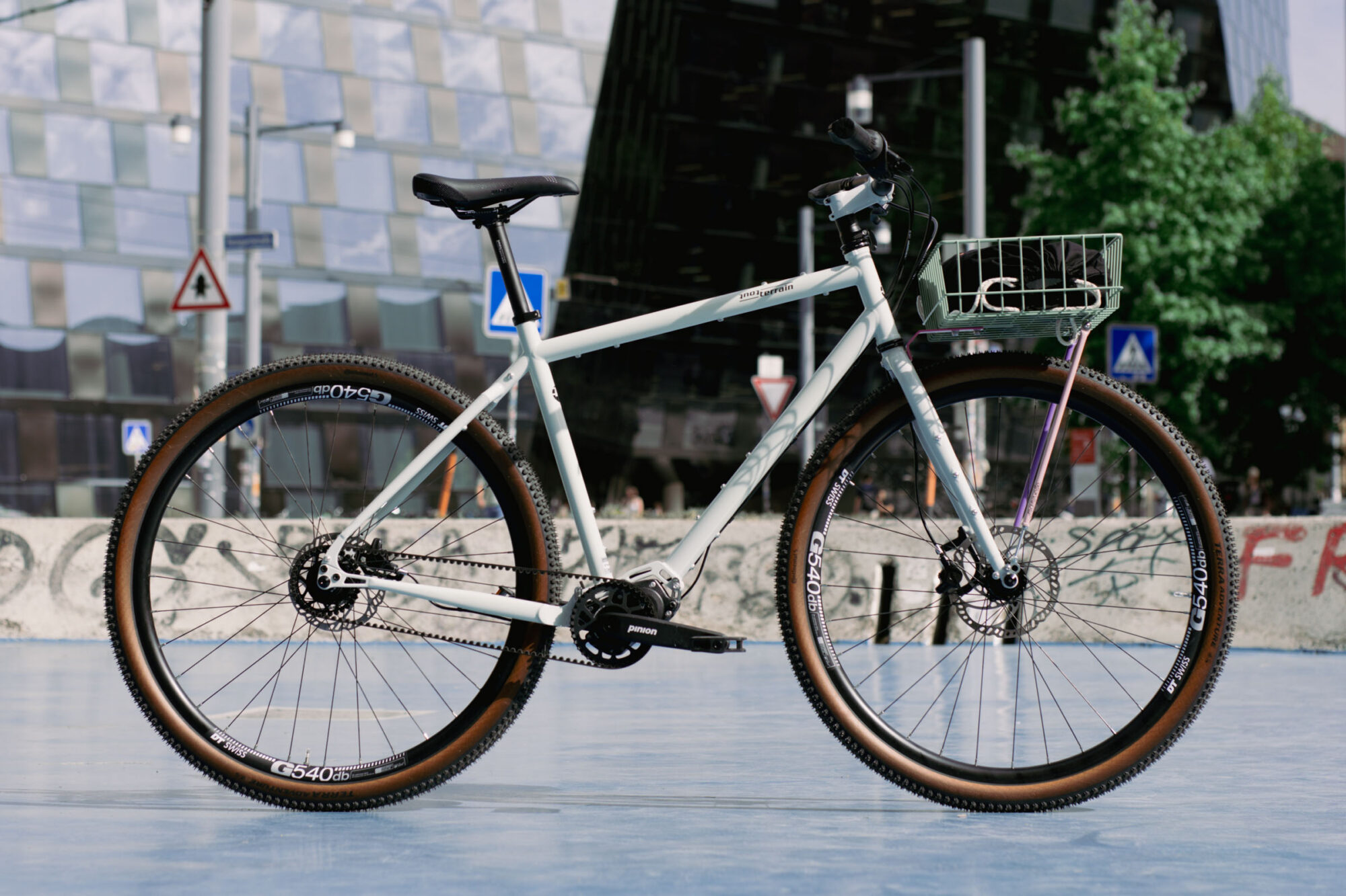 Tout Terrain Chiyoda III