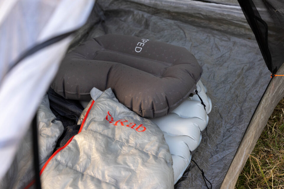 ultralight packable summer sleep kit