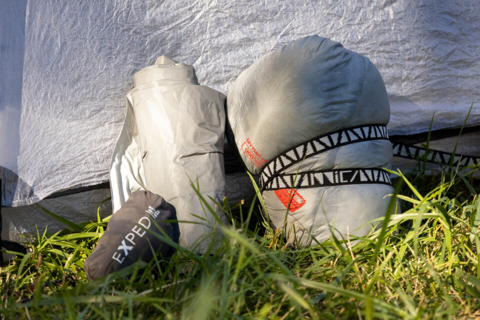 ultralight packable summer sleep kit