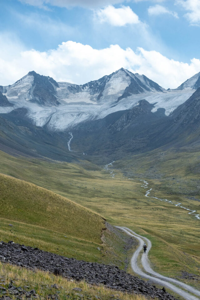 Bikepacking Central Asia