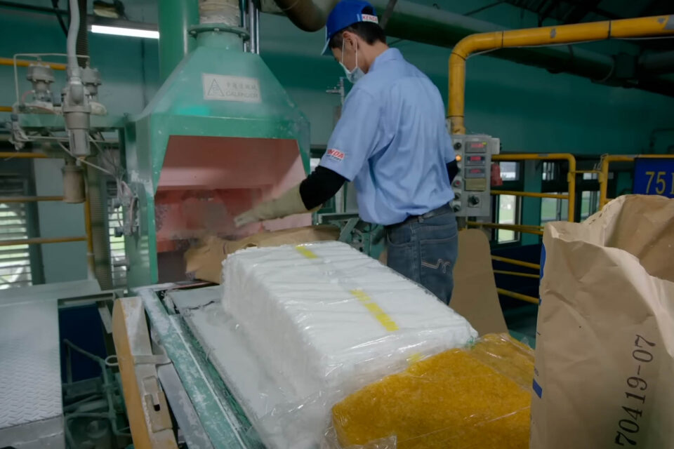 How Mountain Bike Tires Are Made