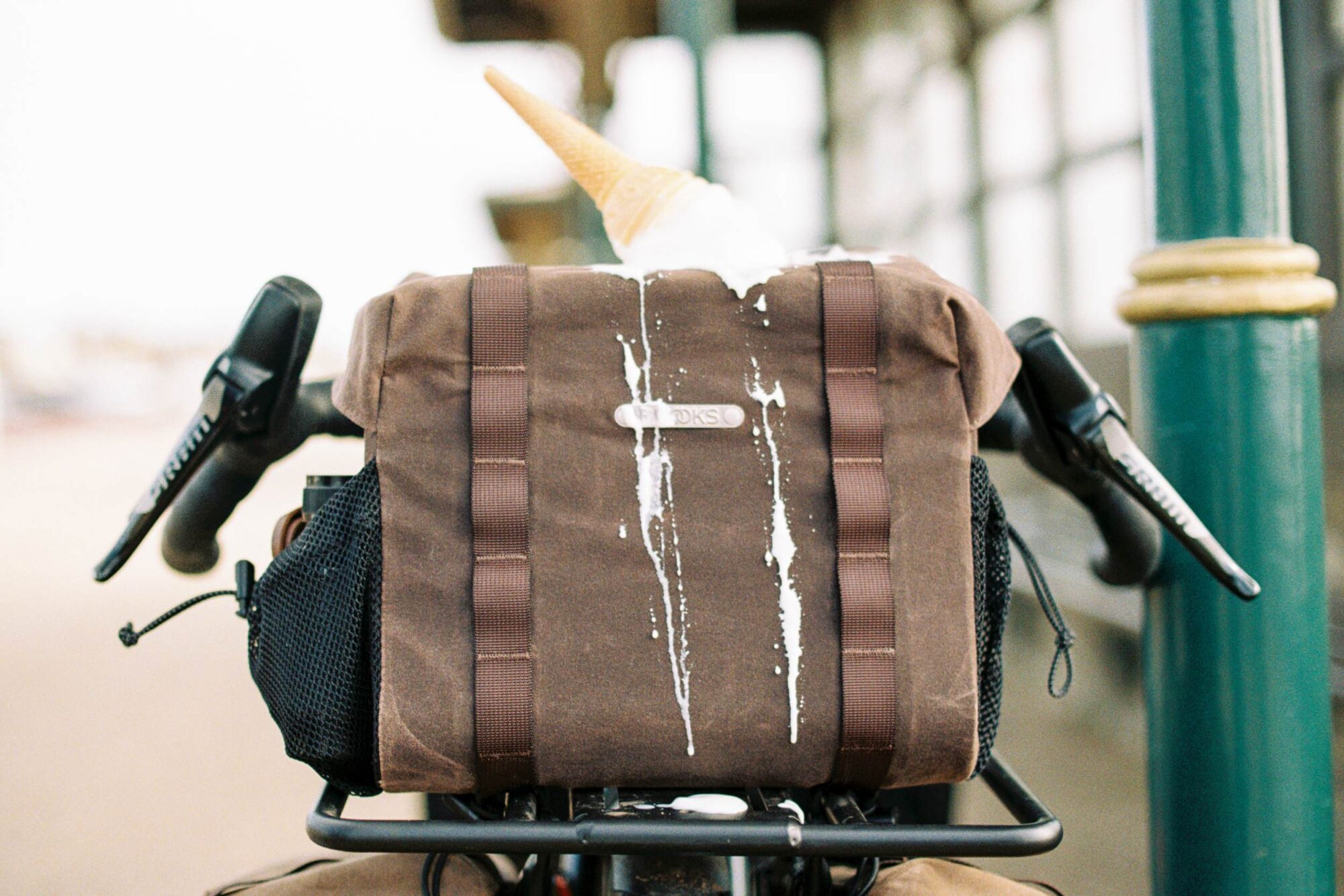 Brooks Traveling Bags Collection