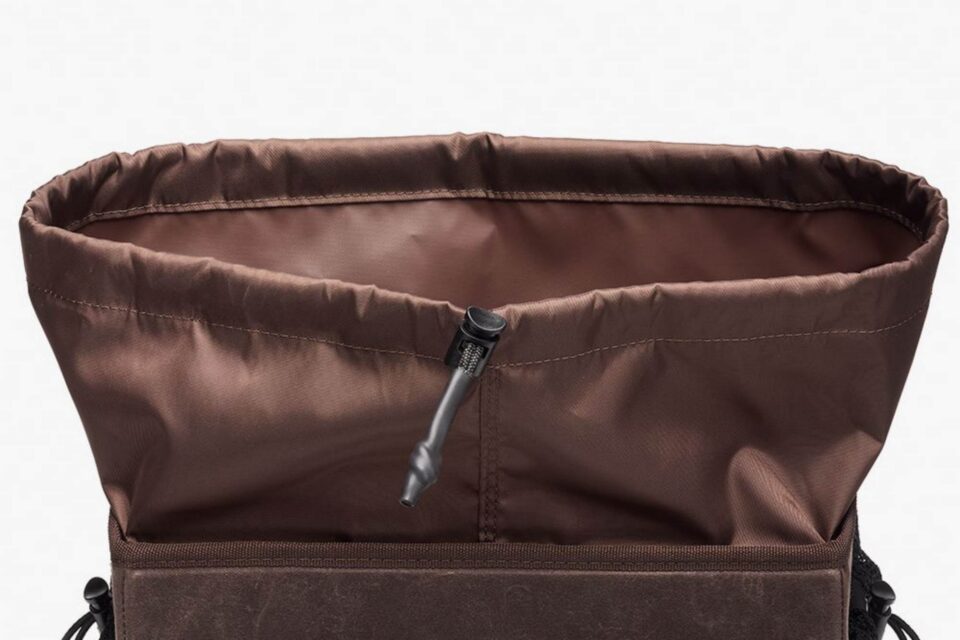 Brooks Travelling Bags Collection
