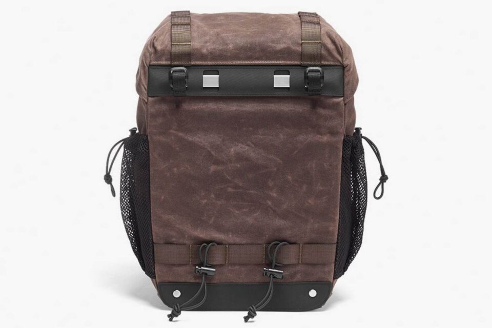 Brooks Travelling Bags Collection