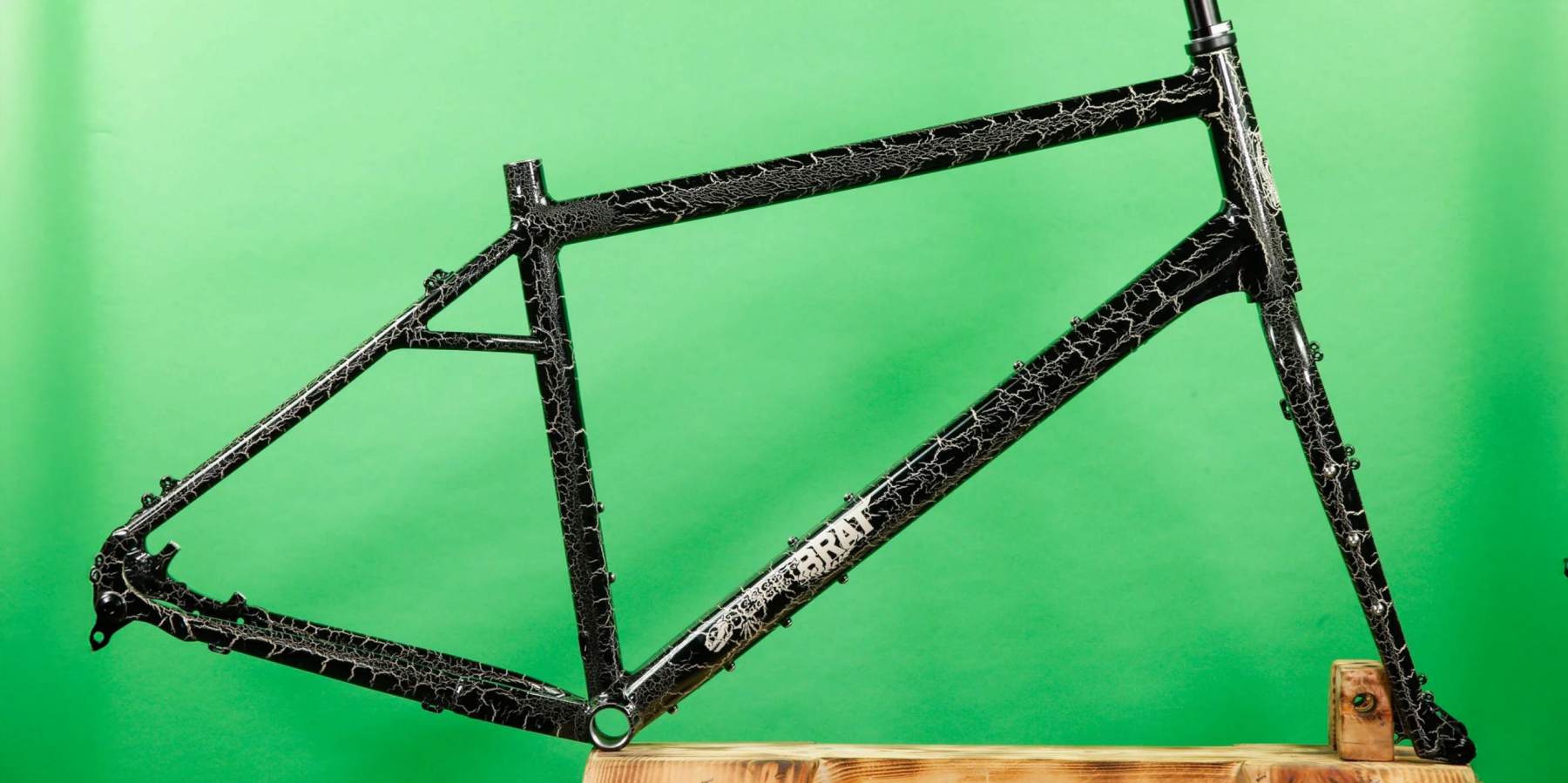 The Crust Desert Brat Is an Aluminum ATB