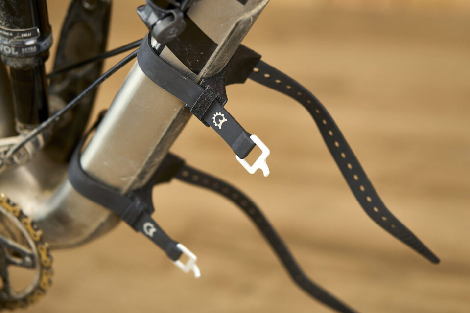 Revelate Designs Underpackers Bolt-Free Cargo Mounts
