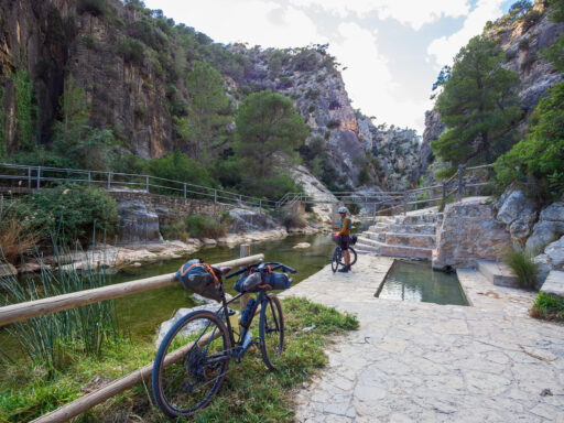 Estrets d'Arnes Loop