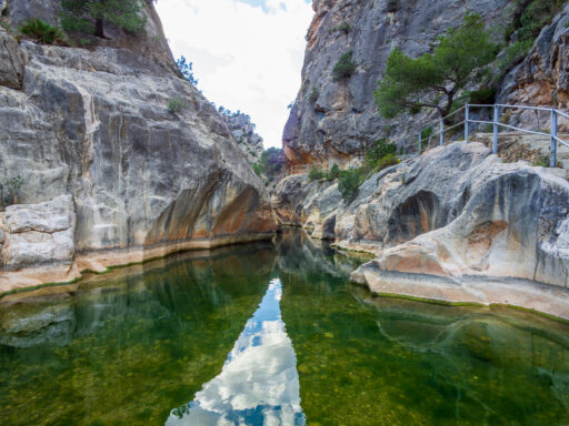 Estrets d'Arnes Loop