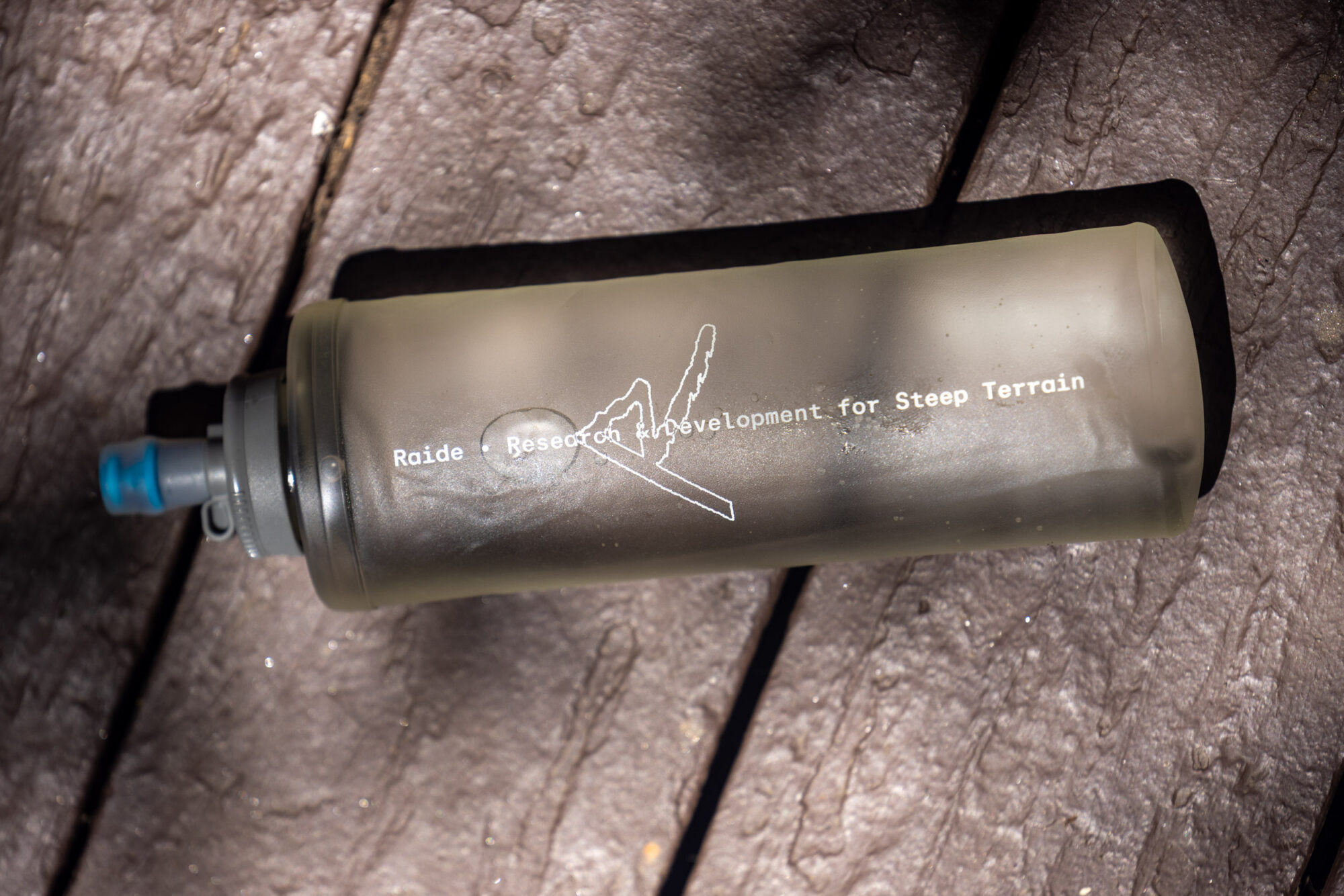 Raide Research Flask, Summer Editors Dozen Nic Morales
