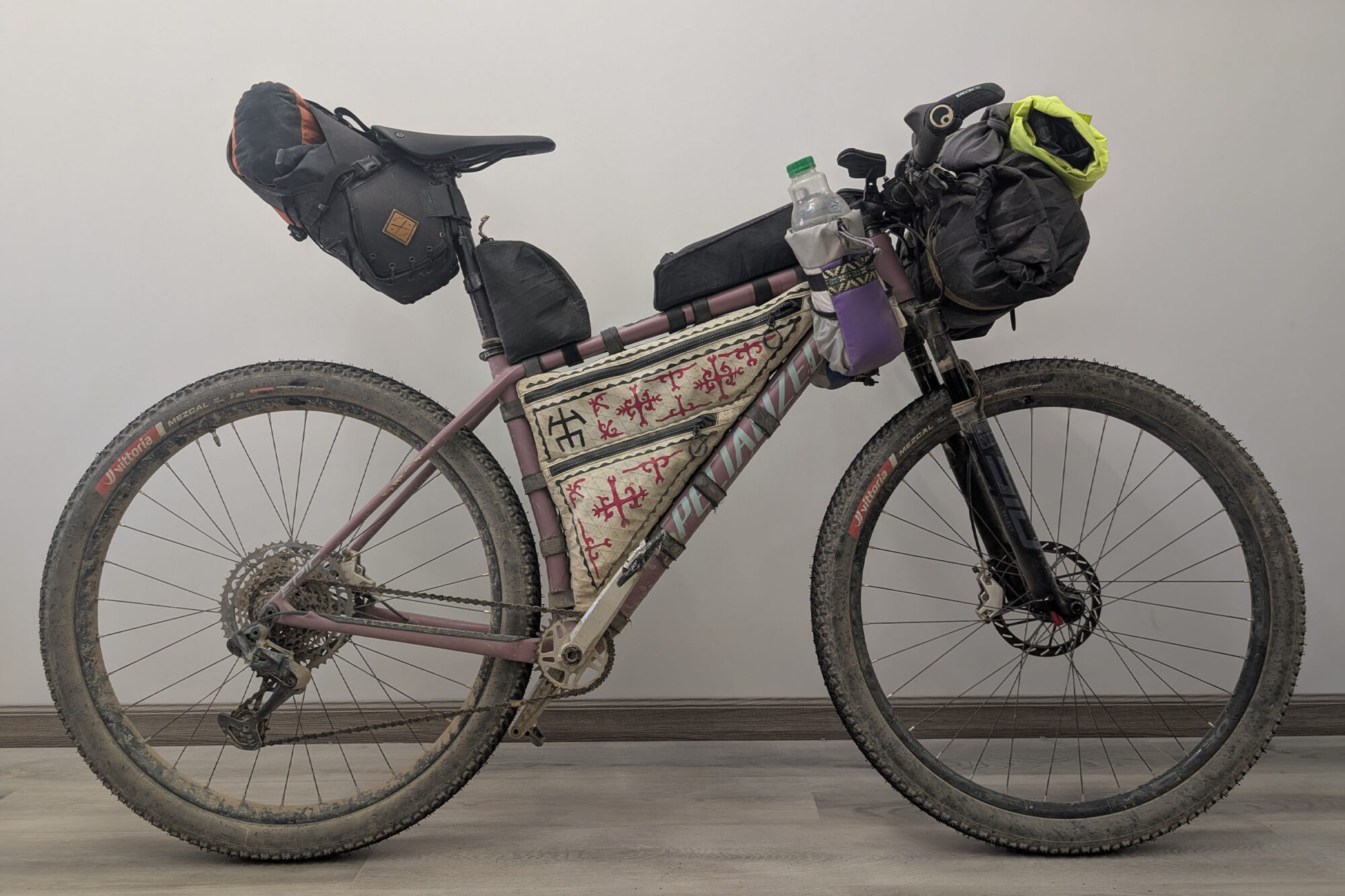 2026 silk road mountain race rigs