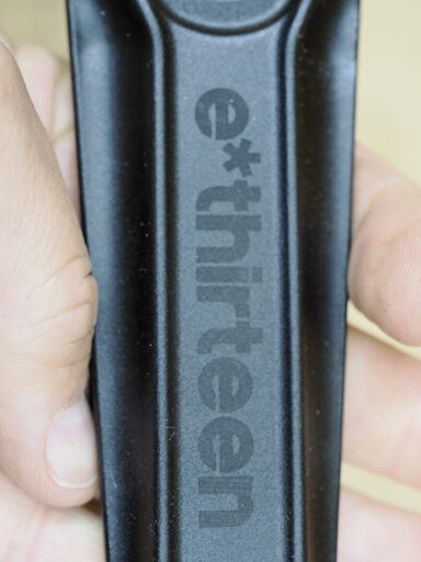 ethirteen_crank_arm_logo_detail