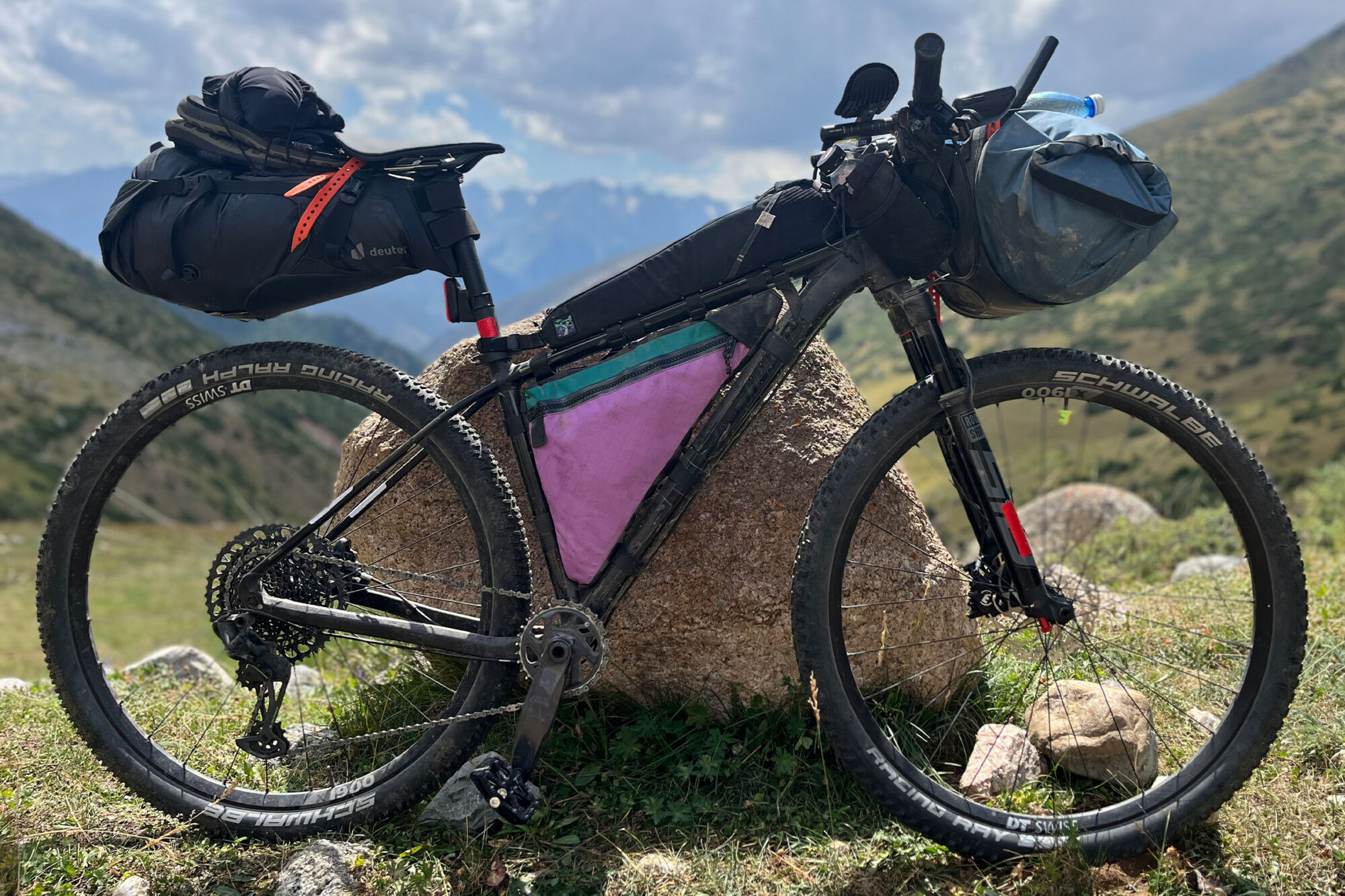 2026 silk road mountain race rigs