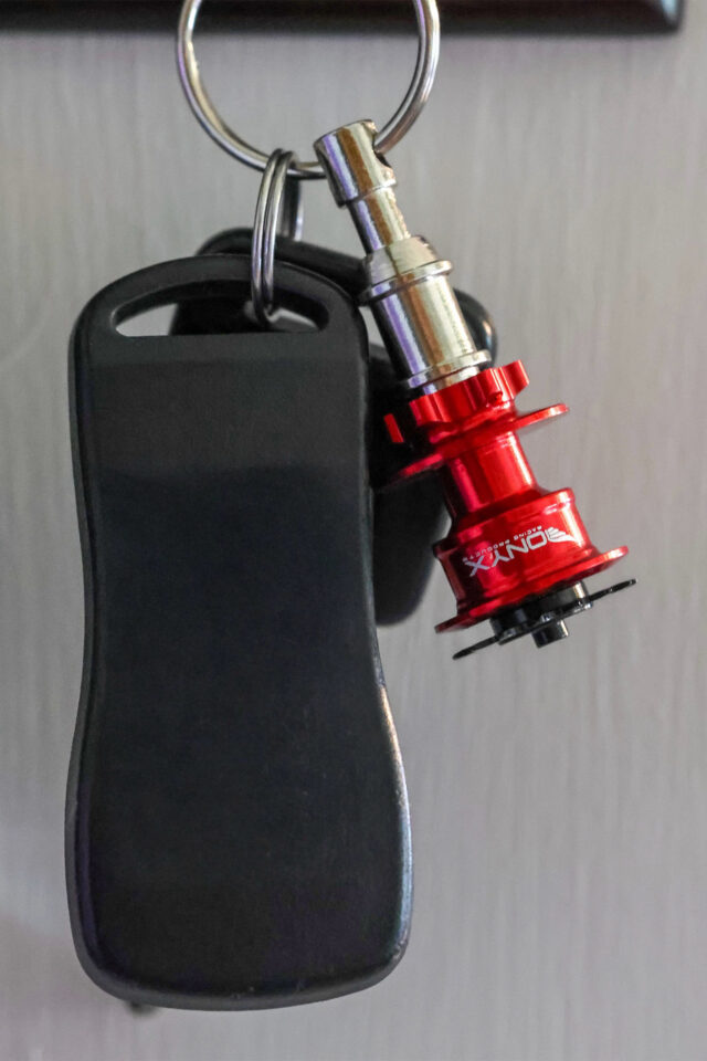 Onyx Keychain Hub