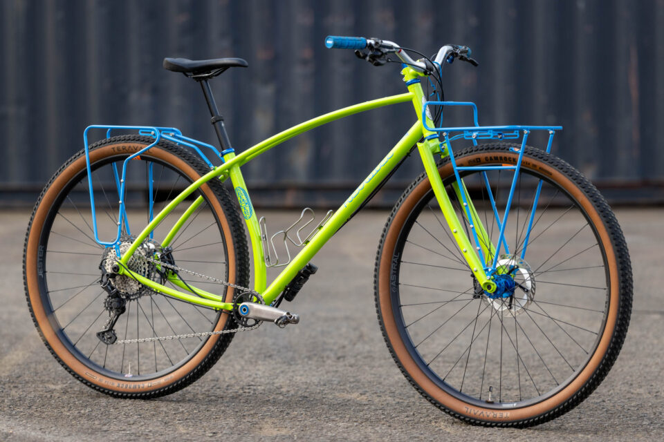 pass and stow rear rack made 2026