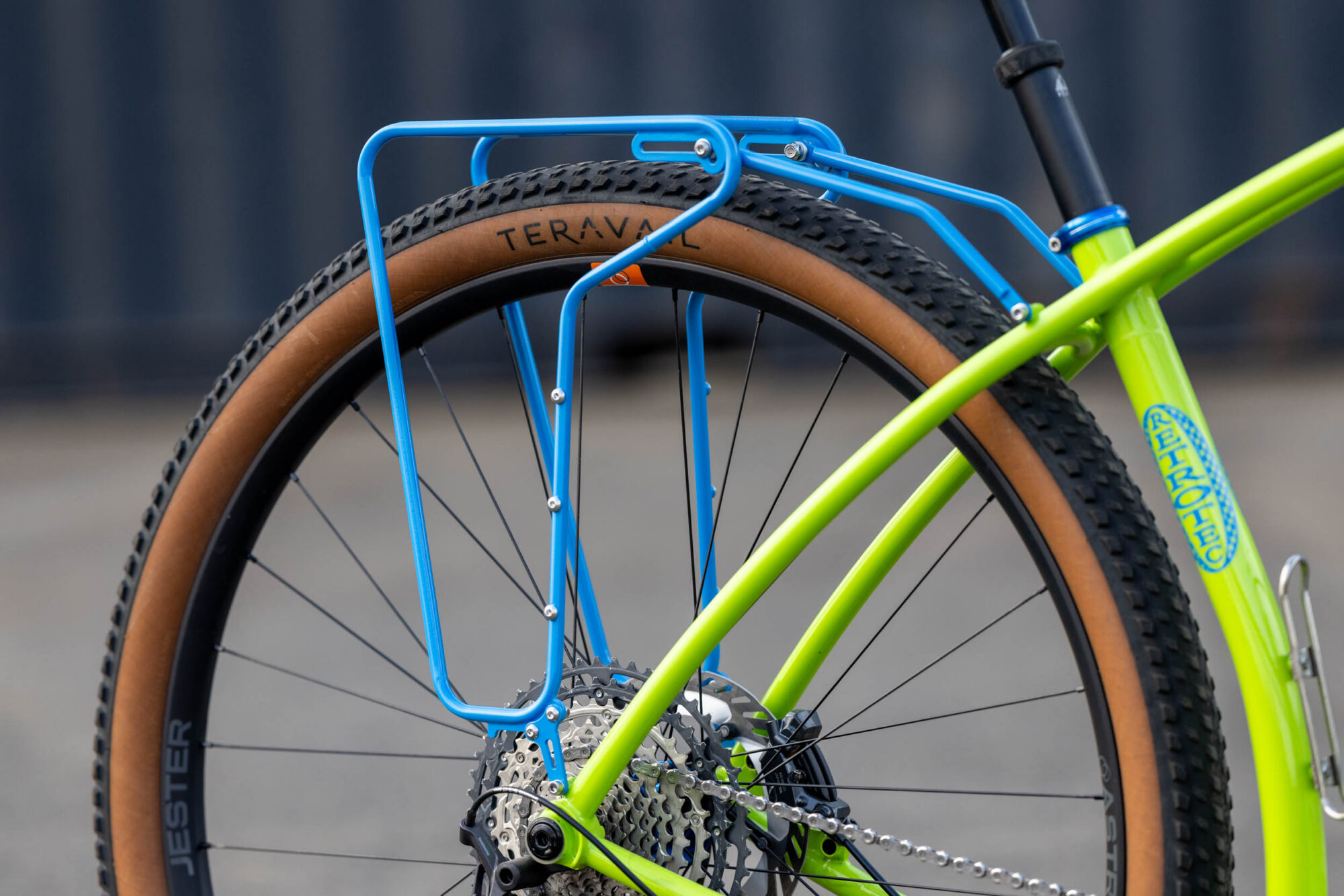 pass and stow rear rack made 2026