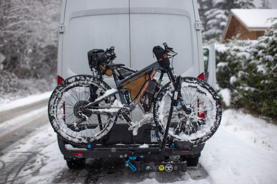 rocky mounts backstage swing away bike rack review