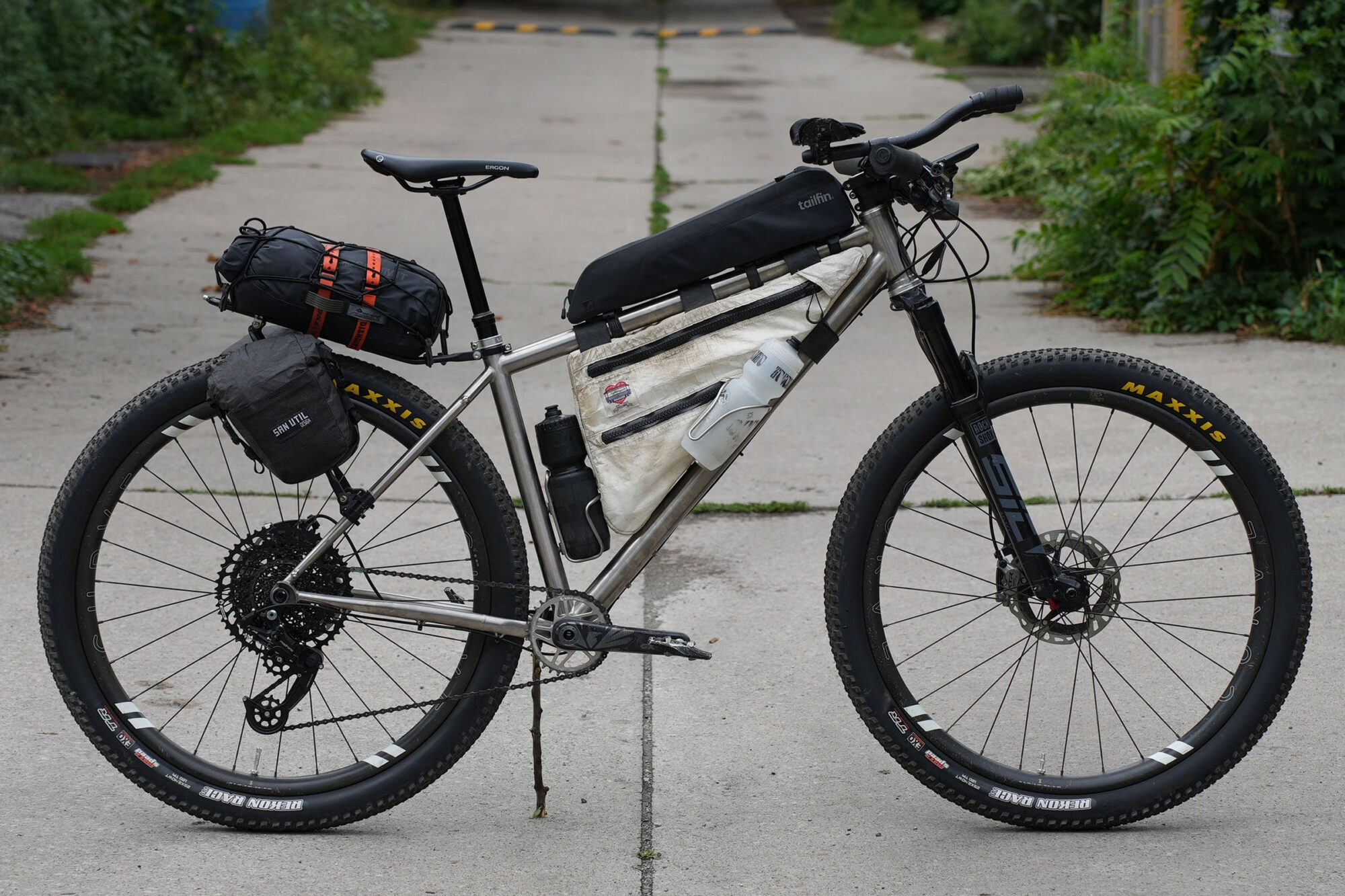 2026 silk road mountain race rigs