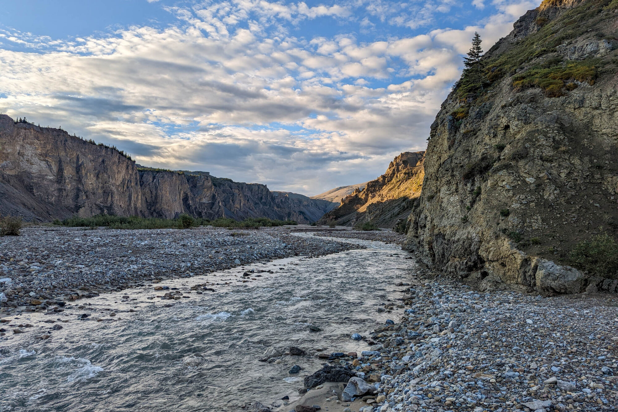 Chasing Windrider, Bikepacking Canol