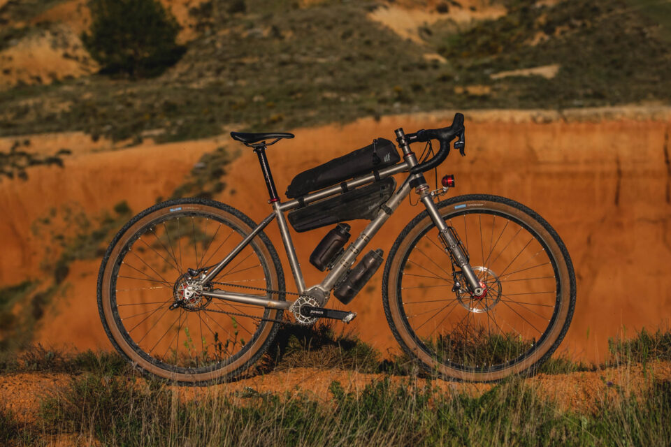 Nua Terra Pinion Review, Nua Roure Rohloff Review