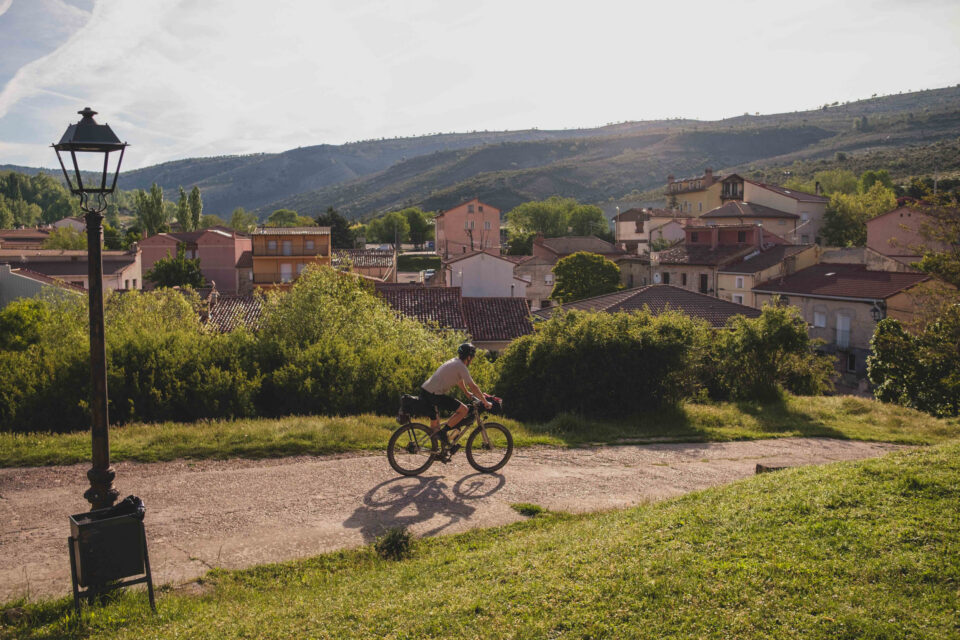 Nua Terra Pinion Review, Nua Roure Rohloff Review